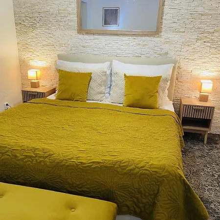 Marcincak*** Hotel