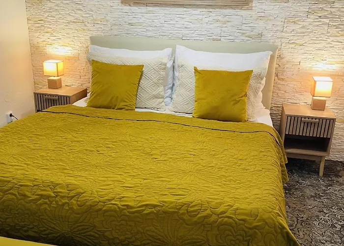 Marcincak*** Hotel
